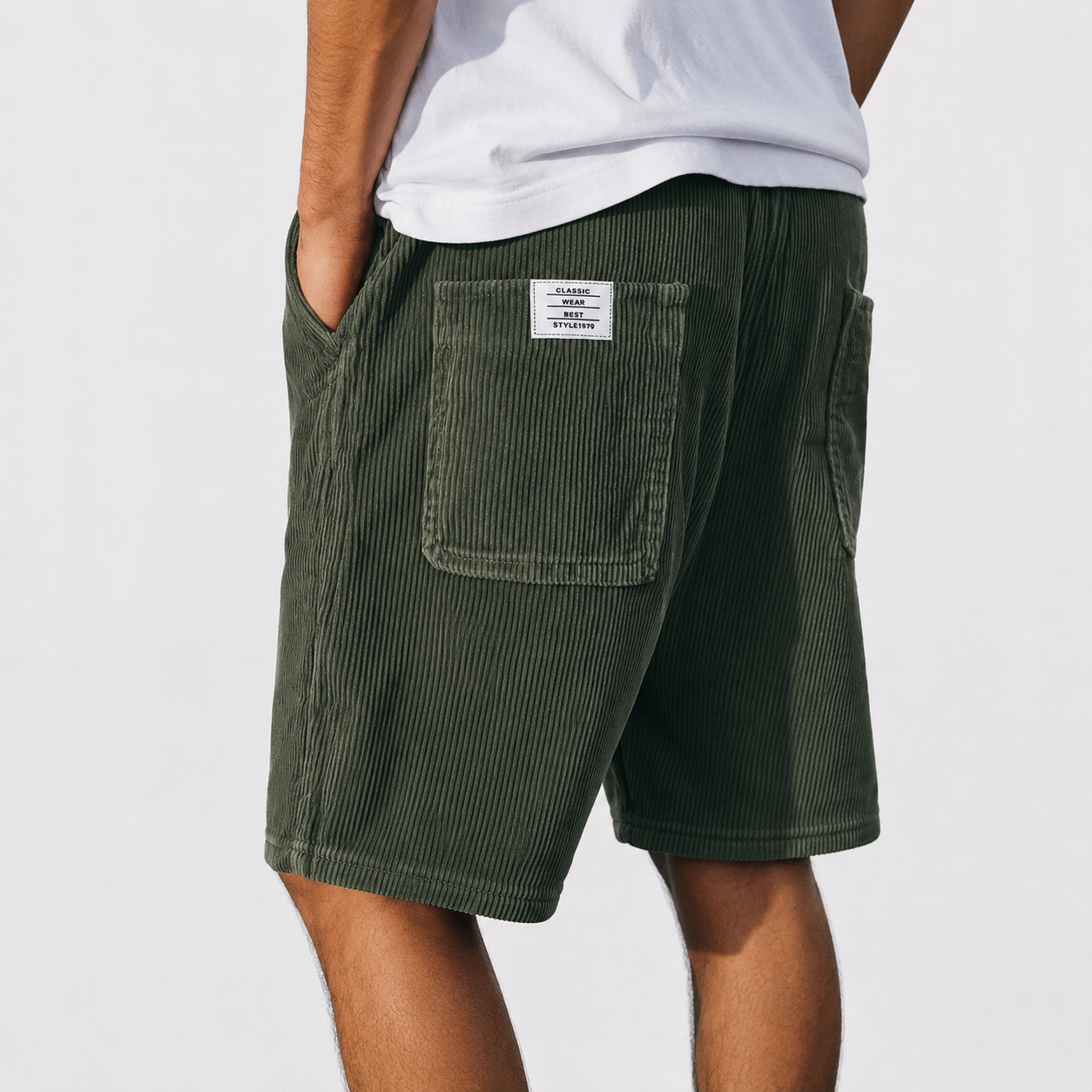 Andrés | Pantalones cortos elegantes de terciopelo