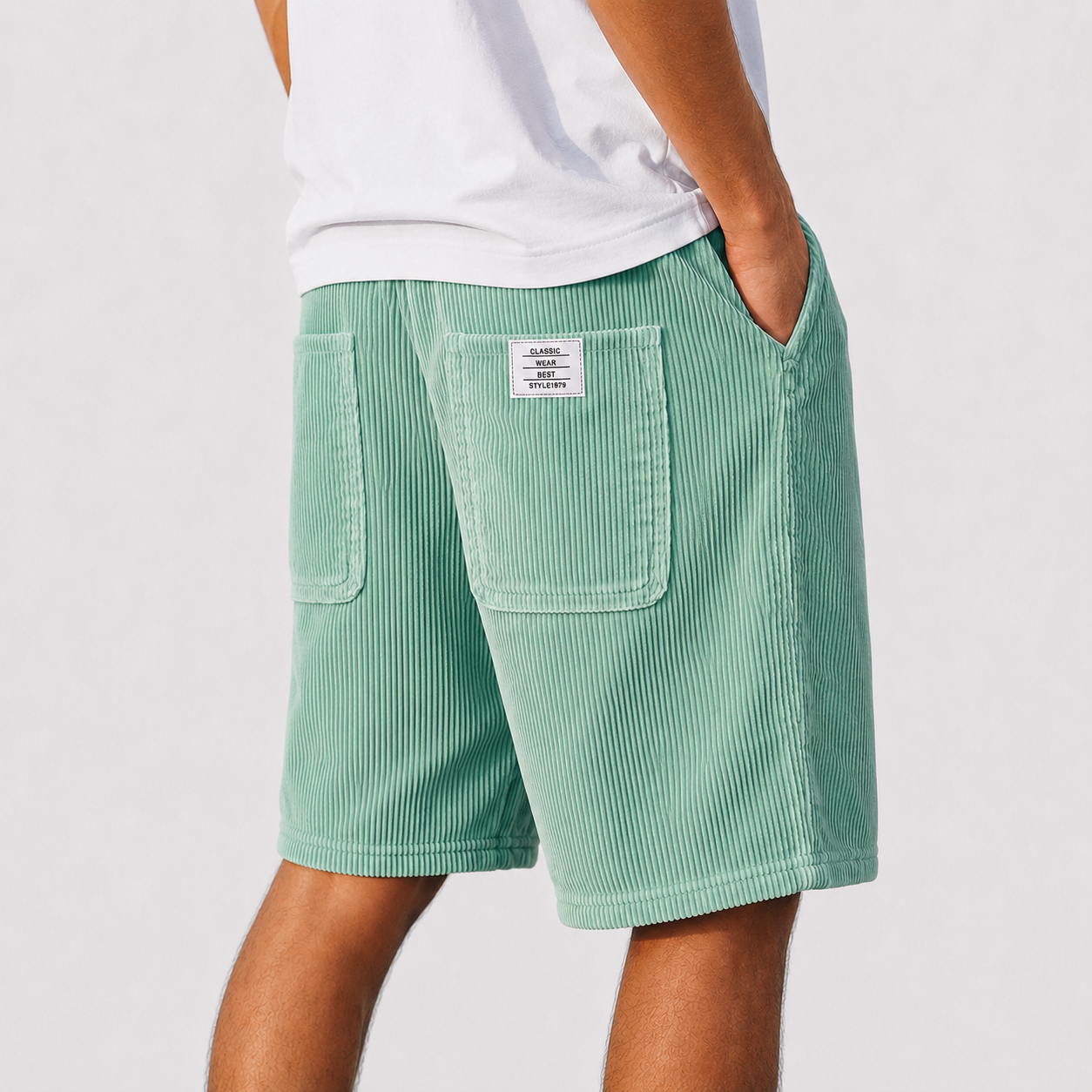 Andrés | Pantalones cortos elegantes de terciopelo