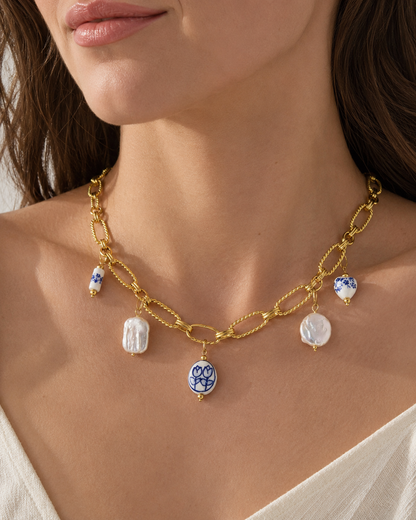 Collar elegante