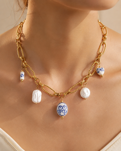 Collar elegante